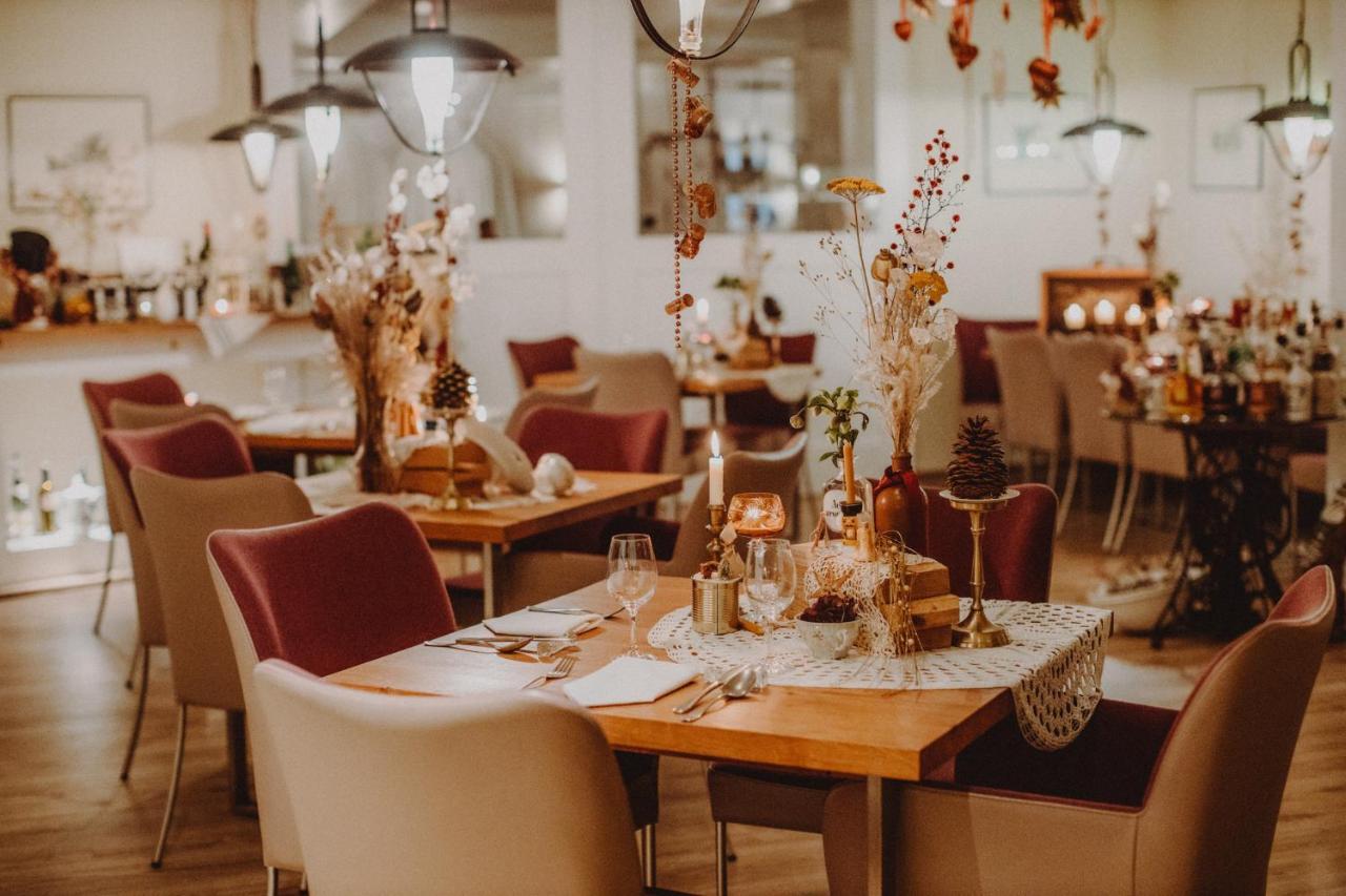 Landhotel Rosenschaenke Kreischa Ngoại thất bức ảnh
